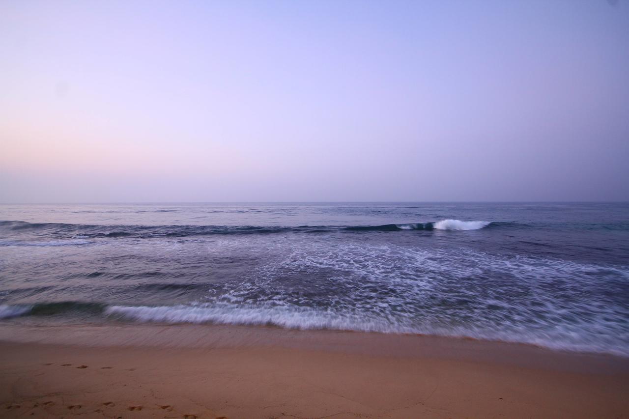 אונה ואטונה Rock Fort Beach Resort מראה חיצוני תמונה